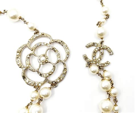 chanel camellia necklace dupe|chanel flower necklace.